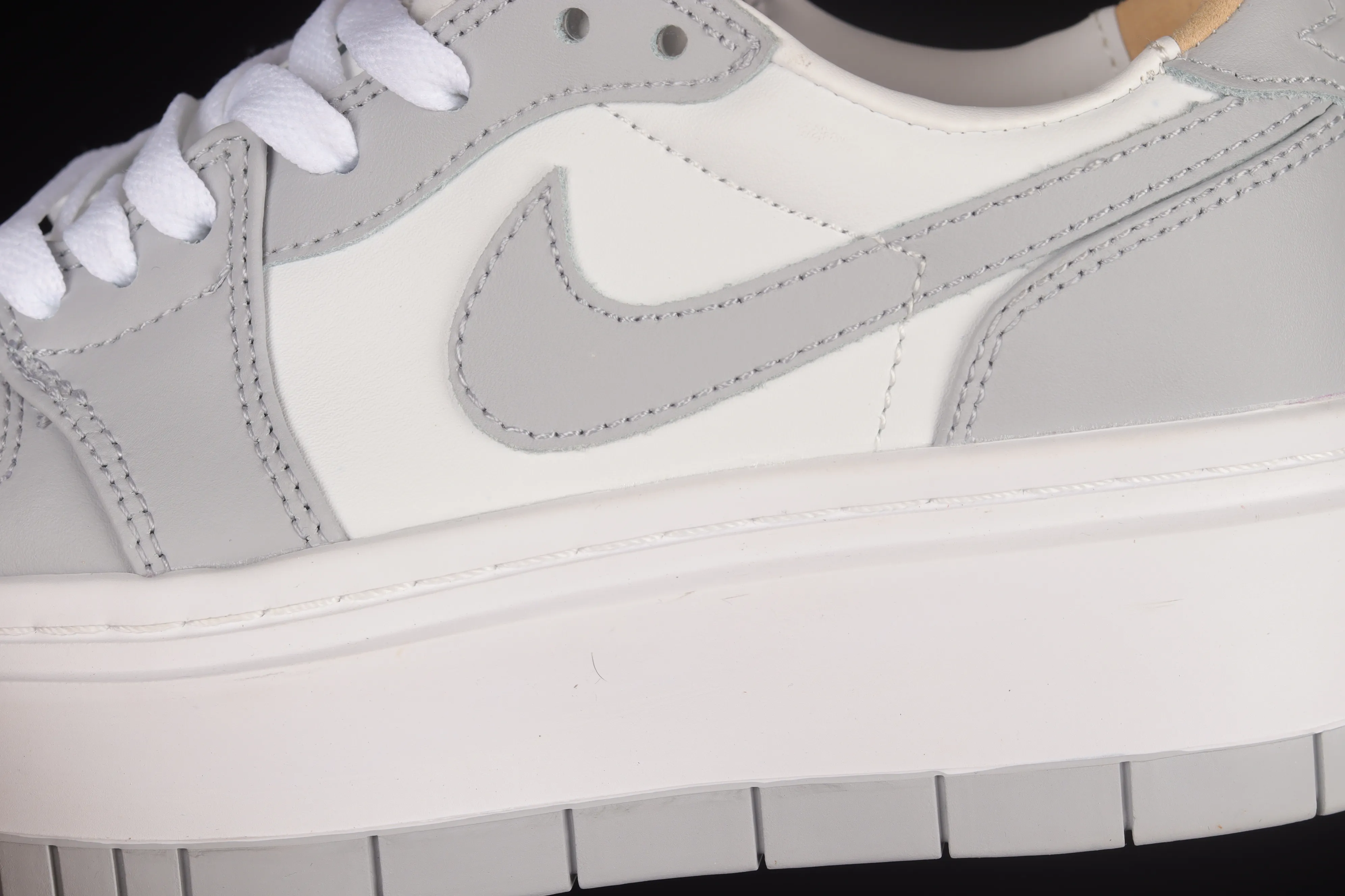 All categories Air Jordan Jordan series basketball shoes Air Jordan 1 Low Air Jordan 1 Elevate Low SE "Wolf Grey" Little AJ thick-soled retro basketball shoes DH7004-100